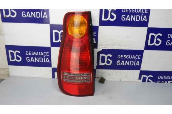 Piloto trasero izquierdo, Hyundai Matrix (Fc) 1.6 Gls 2004 usado