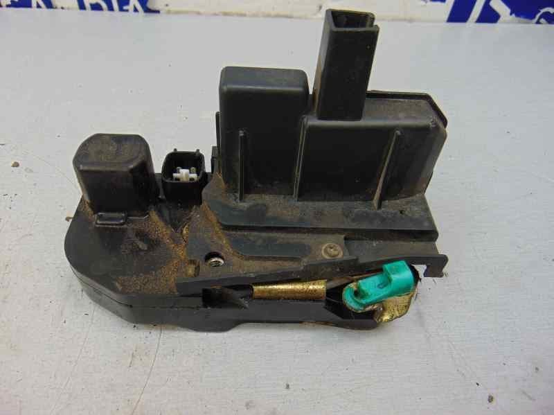 Cerradura puerta trasera derecha, Jeep Grand Cherokee (Wj/wg) 2.7 Crd Laredo 2002 usado