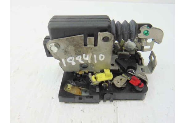 Cerradura puerta delantera izquierda, Dacia Logan 1 Básico 2007 usado