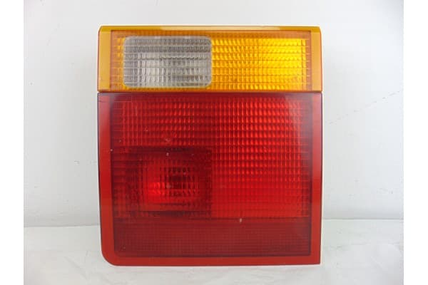 Piloto trasero derecho interior, Land Rover Range Rover (Lp) Hse (165kW) 1995 usado