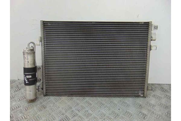 Condensador / radiador aire acondicionado, Dacia Logan 1 Básico 2007 usado