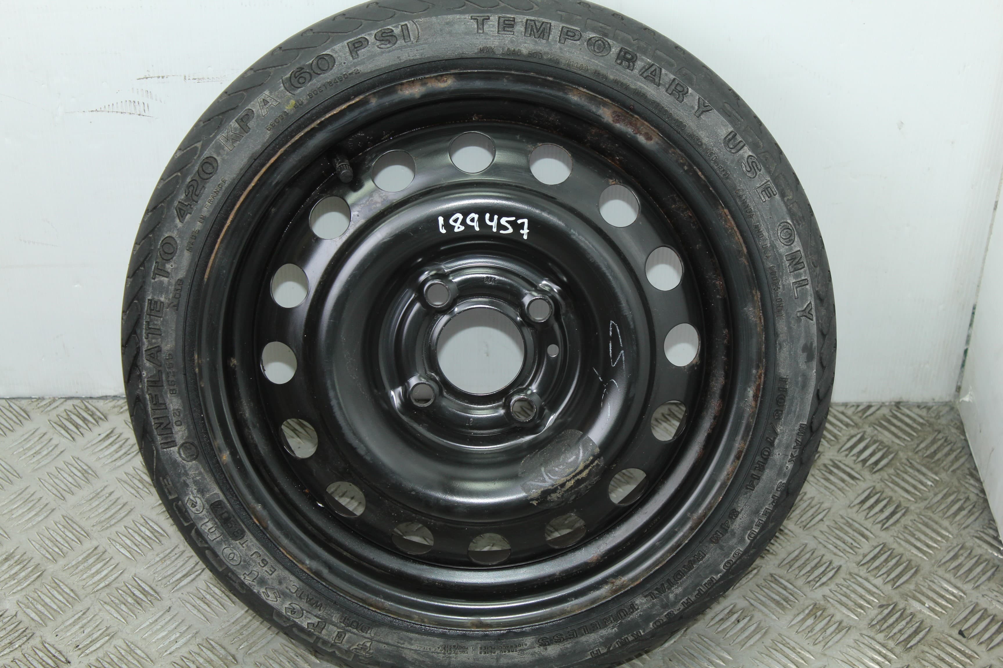 Neumatico repuesto, Nissan Micra (K12E) Acenta 2005, T105/70R14 usado