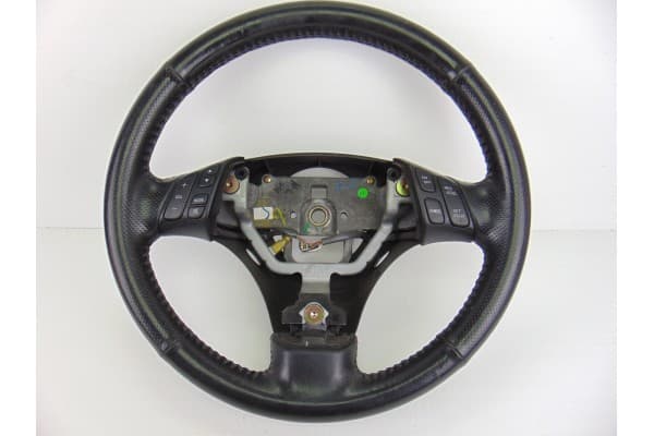 Volante, Mazda 6 Berlina (Gg) 2.0 Crtd 120 Active (5-ptas.) 2004 usado