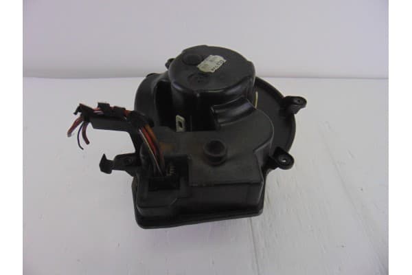 Motor calefaccion, Mercedes-benz Clk (Bm 209) Coupe 270 CDI (209.316) 2005 usado