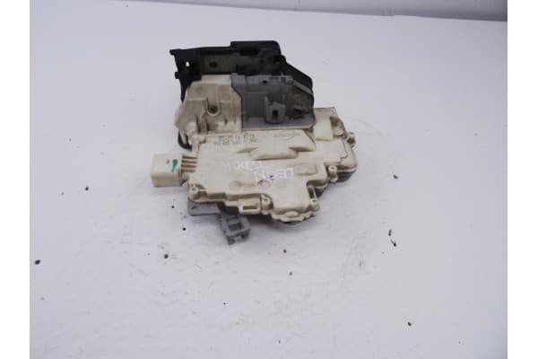 Cerradura puerta trasera derecha, Seat Leon (1P1) Comfort Limited 2007, 1P0839016 usado
