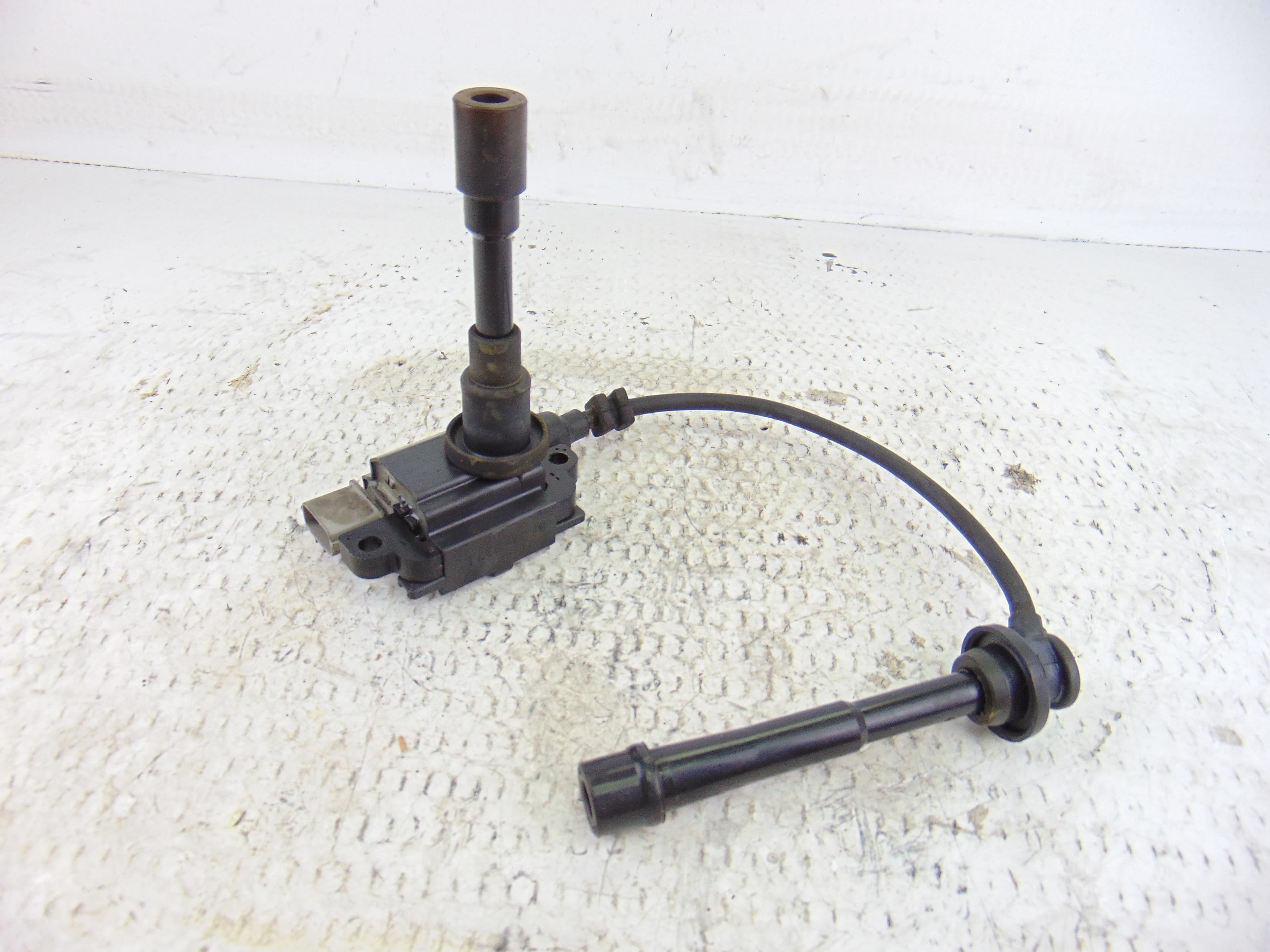 Bobina encendido, Suzuki Swift Berlina (Rs/mz) GL (5-ptas.) 2010, 65G0 Denso usado