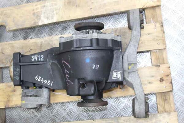 Diferencial trasero, Audi A6 Berlina (4B2) 2.8 Quattro 2000, Cub usado