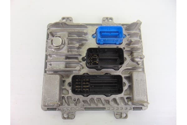 Centralita motor uce, Opel Astra K Berlina 5P Dynamic Start/Stop 2016, 55496077 usado