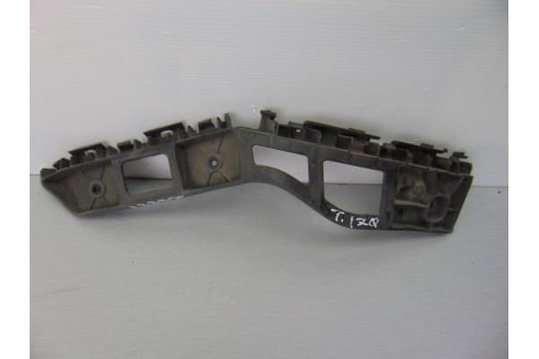 Molduras traseras, Volkswagen Polo V (6R1) Advance 2012, 6R6807393A usado