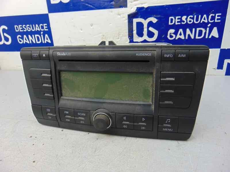 Sistema audio / radio cd, Skoda Octavia Combi (1Z5) Elegance 2006, 1Z0035156B usado