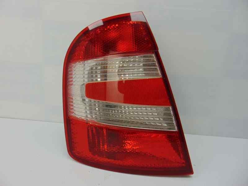 Piloto trasero izquierdo, Skoda Fabia (6Y2/6Y3) Comfort 2005, 6Y6945111B usado