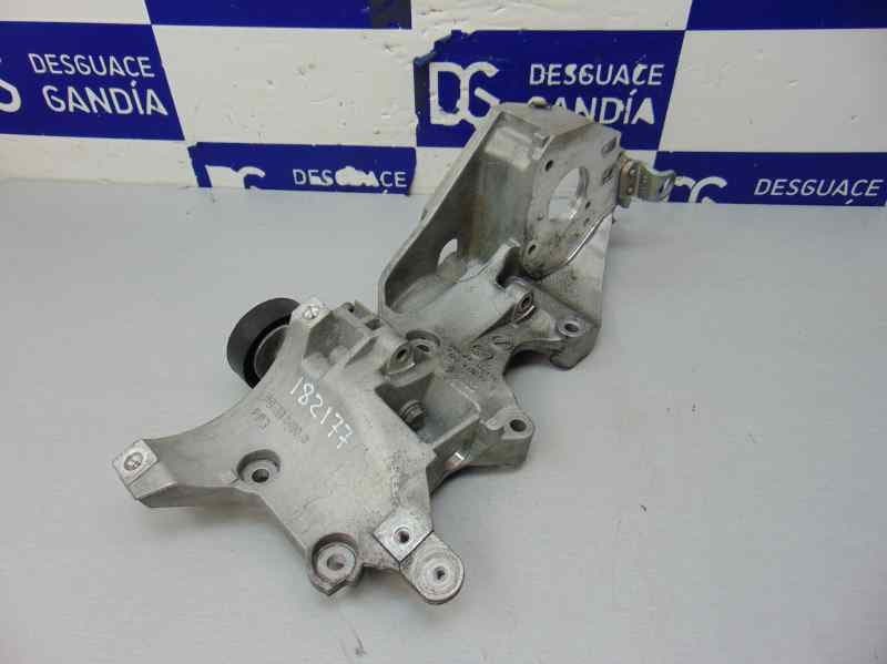 Soporte alternador, Skoda Superb Combi (3T5) Elegance 2011, 03L903143Q usado