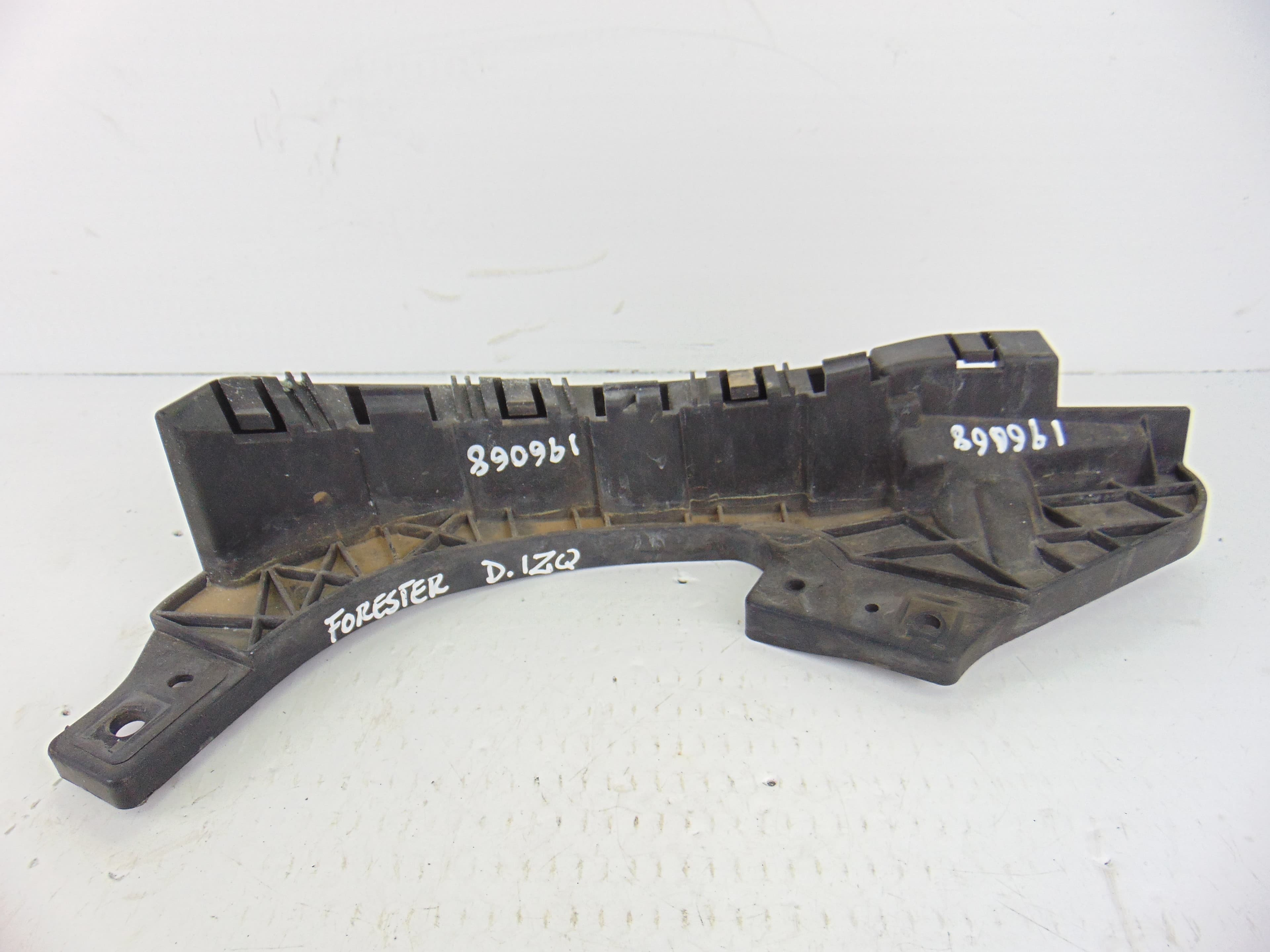 Soporte faro izquierdo, Subaru Forester (S12/SH) XS Classic 2010 usado
