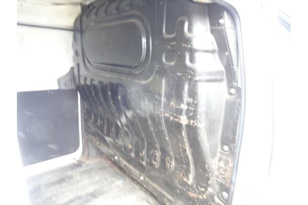 Separador de carga, Nissan NV200 /Evalia (M20/M) Kasten Comfort 2013 usado