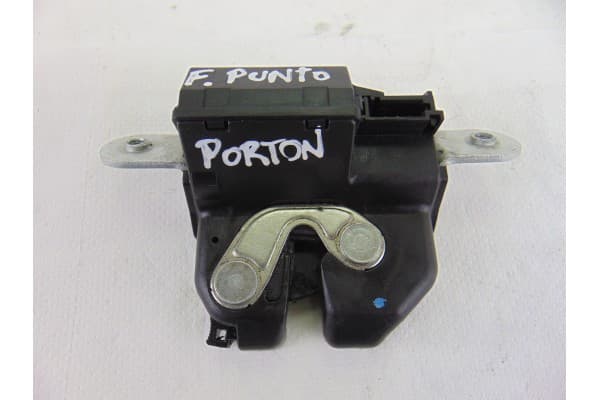 Cerradura maletero / porton, Fiat Iii Evo Punto (199) Dynamic 2011, 55701971 usado