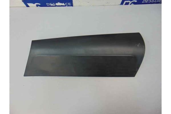 Molduras traseras, Land Rover Freelander (LR2) TD4 Hse 2007, 6H52-29149-AD usado