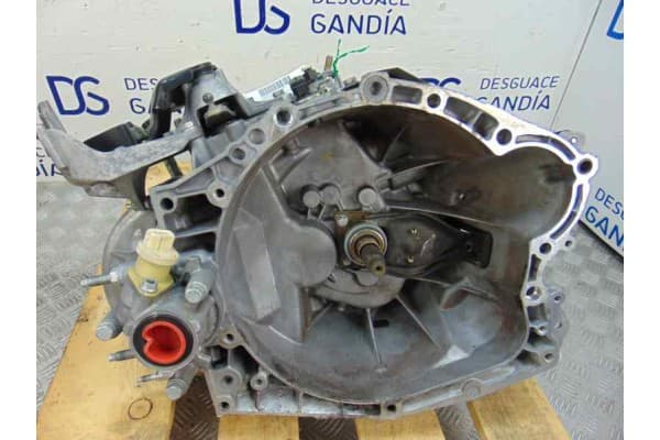 Caja cambios, Citroen Xsara Picasso 2.0 HDI 2002, 20DL64 usado
