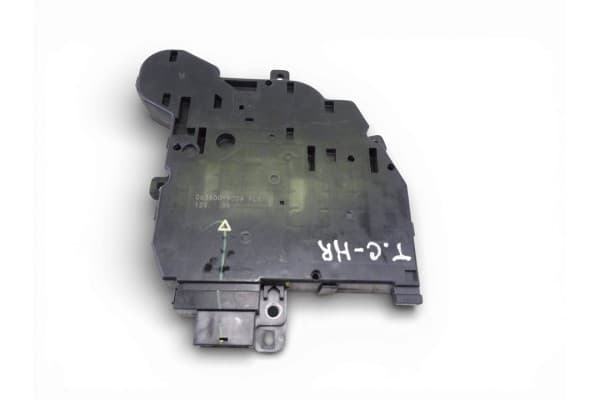Motor apertura trampilla, Toyota C-hr (X10) Hybrid Active 2018, 0638009004 usado
