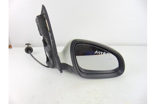 Retrovisor derecho, Opel Astra J Berlina 5P Enjoy 2010 usado