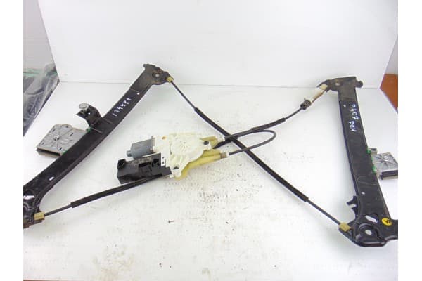 Elevalunas delantero derecho, Peugeot 407 Coupé Pack 2006 usado