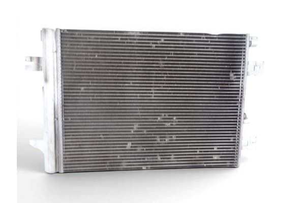 Condensador / radiador aire acondicionado, Dacia Sandero Ambiance 2008, 8200741257 usado