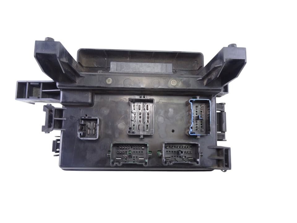 Caja reles / fusibles, Chrysler 300C (Le/lx) 3.0 Crd 2009, P04692233AD usado