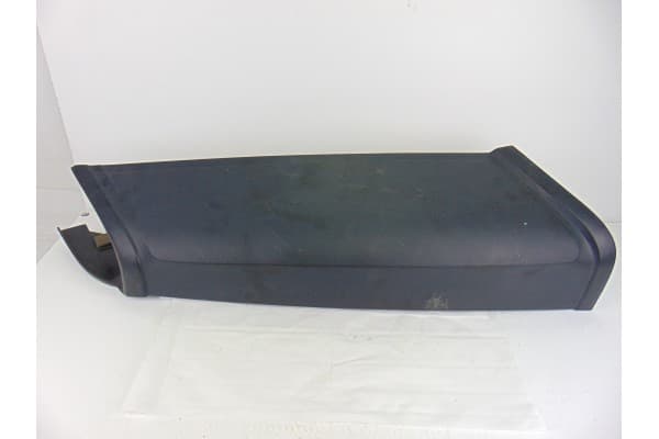 Molduras traseras, Land Rover Range Rover (Lp) Hse (165kW) 1995, BTR6226 usado
