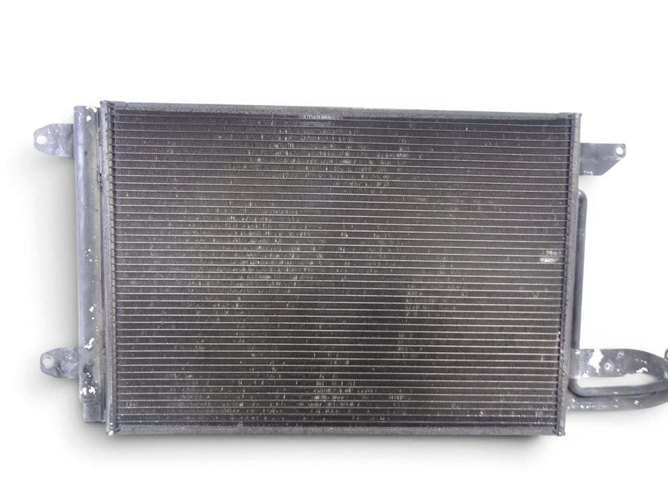 Condensador / radiador aire acondicionado, Skoda Octavia Combi (1Z5) Elegance 2004 usado
