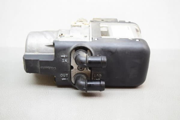 Calefactor de estacionamiento (Webasto) Maserati Levante 9021032F usado