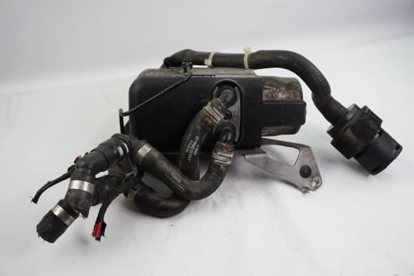 Calefactor estacionario Webasto para Ford DG9H18K463AF usado