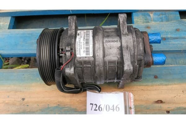 Compresor de Refrigeración Carrier 150 18-10158-05 NO 726/046 usado