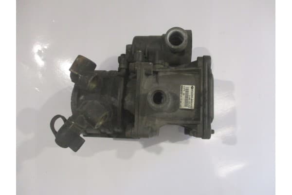Válvula Renault Magnum Premium 0486205006 5010361585 usado