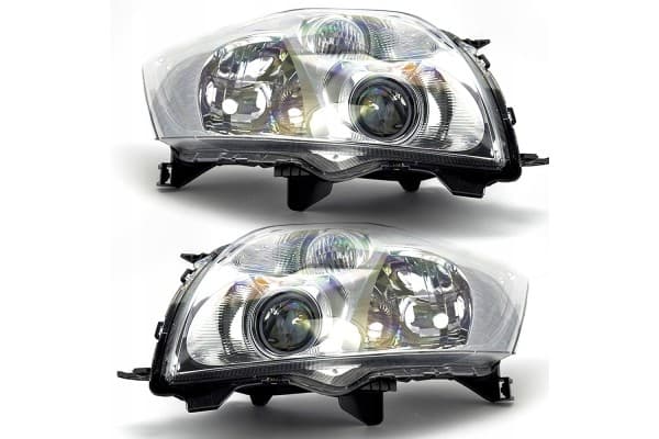 Faro Depo izquierdo y derecho para Toyota Auris (E15) usado