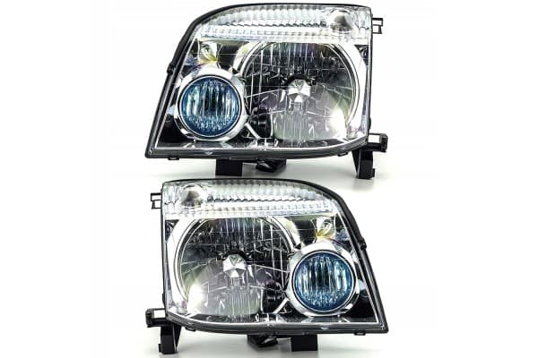 Faros Delanteros Izquierdo Y Derecho Nissan X-Trail (T30) 01- Depo usado