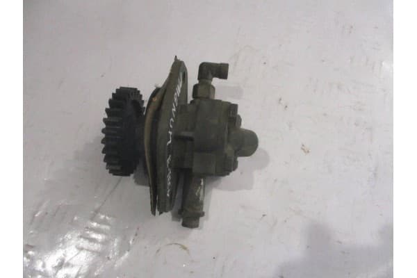 Bomba de Combustible Renault Magnum E-Tech 2445110500 usado