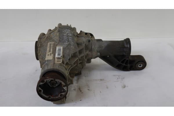 Puente del diferencial delantero Dodge Durango 5.7 Hemi 68191857AA usado