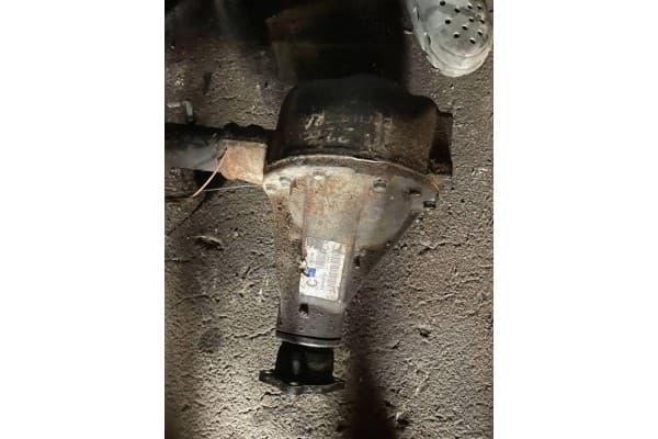 Reductor delantero Opel Frontera B (6B) 119052742 2.2L diésel 85kW 2000 usado