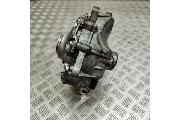 Reductor delantero Mercedes-Benz E (W213) A2053350201 3.0L 190 kW usado