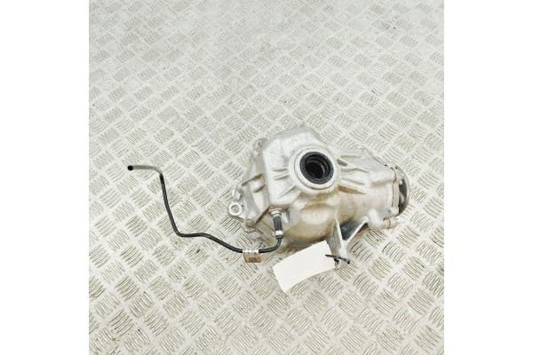 Reductor delantero Aston Martin Dbx 4.0 A2213353400 36082435 4.0L 520kw 2024 usado