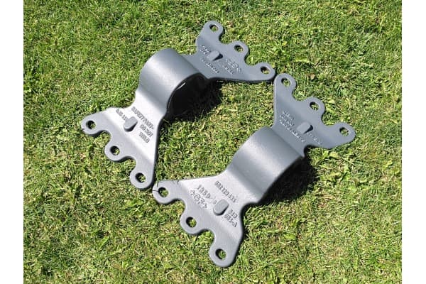 Soportes GF para asiento 125 mm 662129484 usado