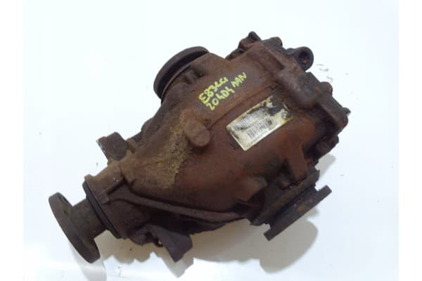 Puente diferencial BMW X3 E83 204D4 Manual 3.07 7535119 (24241683) usado
