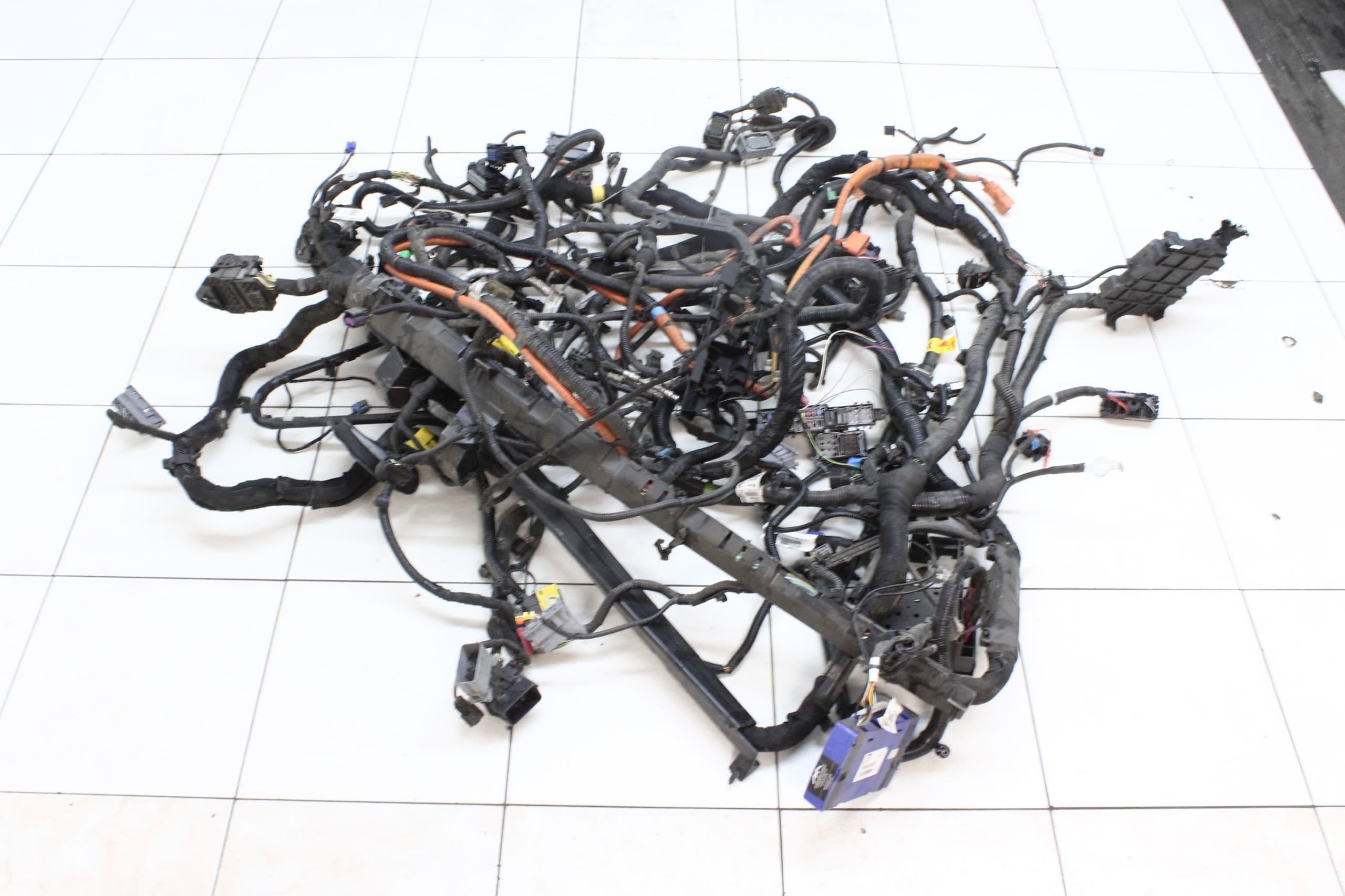 Viga de Instalación Central Interior para Opel Ampera y Chevrolet Volt usado