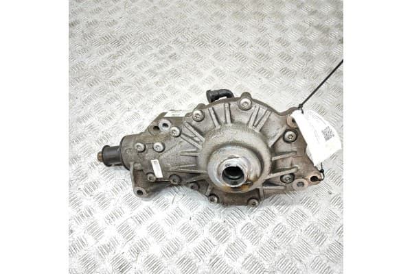 Reductor delantero Jaguar F-Pace (X761) 40129374 2.0L 177 kW 2018 usado