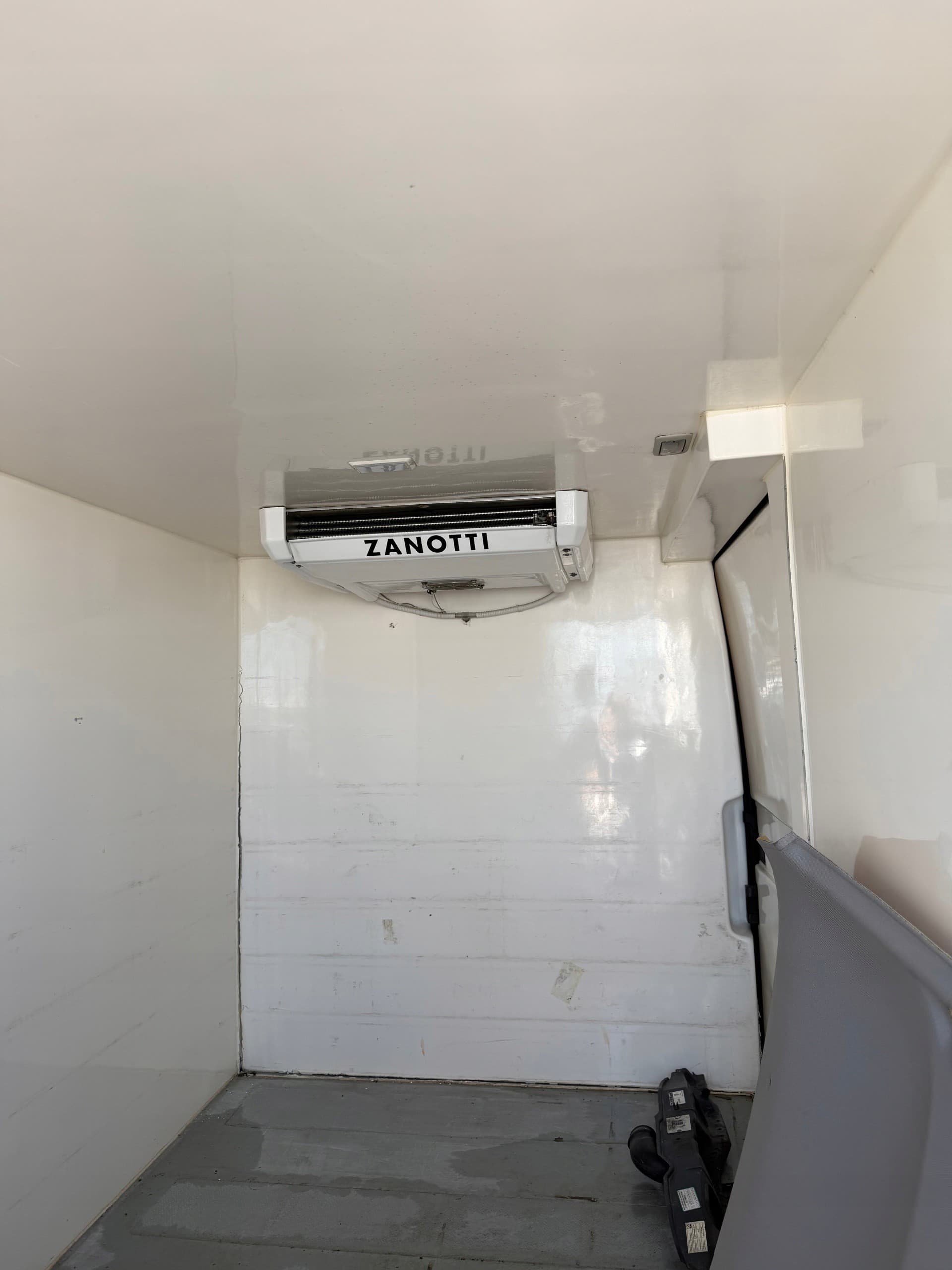 Unidad de Refrigeración Zanotti FZ009 2018 usado