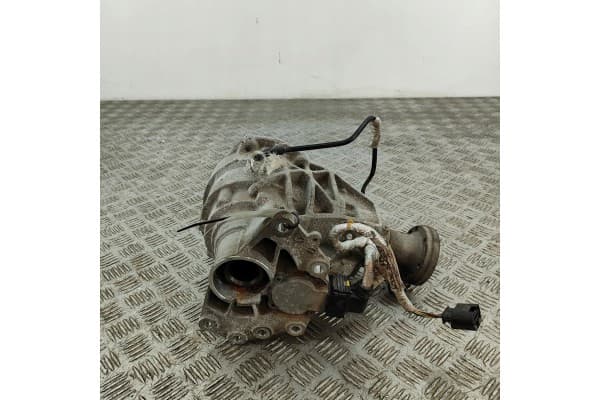 Diferencial delantero K8D2-4C185-AA, K8D2-7L486-AC para Land Rover Discovery usado