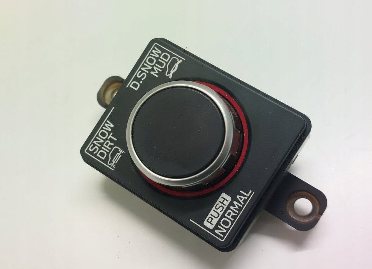 Interruptor de diferencial Subaru Forester SK 2018-2024 83211SJ000 usado