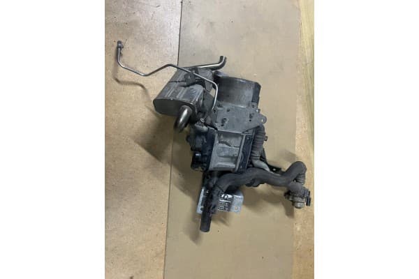 Calefactor de estacionamiento Webasto para Mercedes Clase S W222 A2225002098 usado