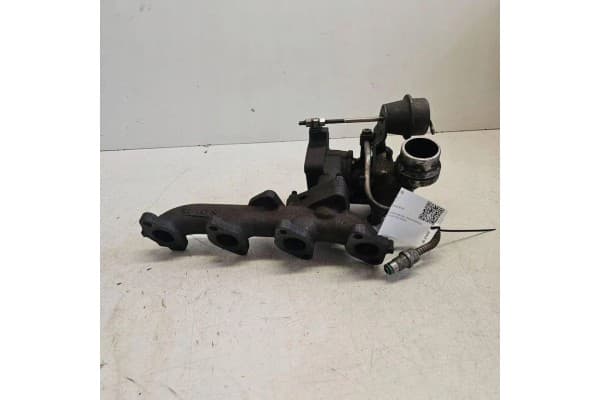 Turbo para Nissan Note (E11, NE11) 478276H 1.5L diésel 50kW 2010 usado