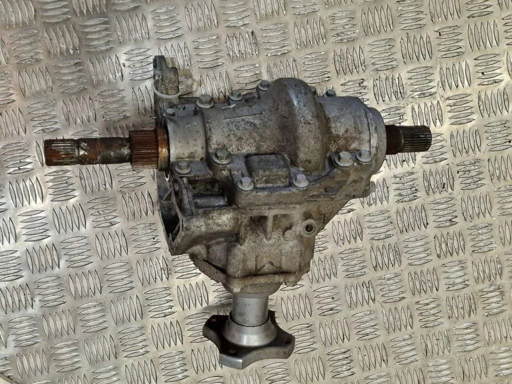 Reductor delantero Dacia Duster 8200988056 2013 usado