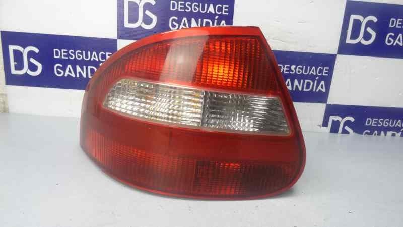 Piloto trasero izquierdo, Kia Clarus 2.0 Glx Berlina (09.1999- ) 2000 usado